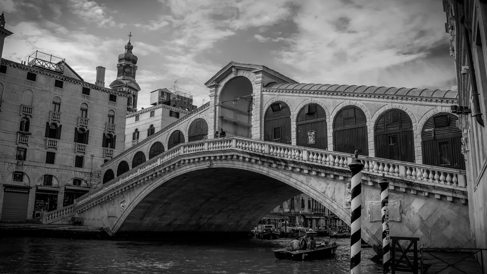 ITALY — 2025