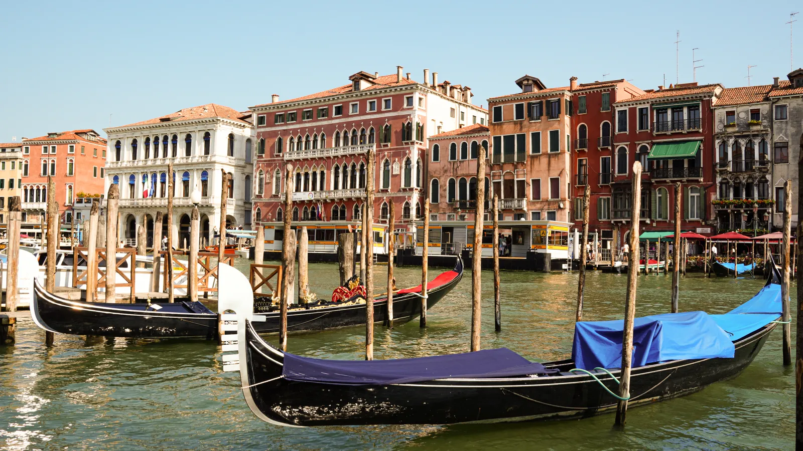 ITALY — 2025