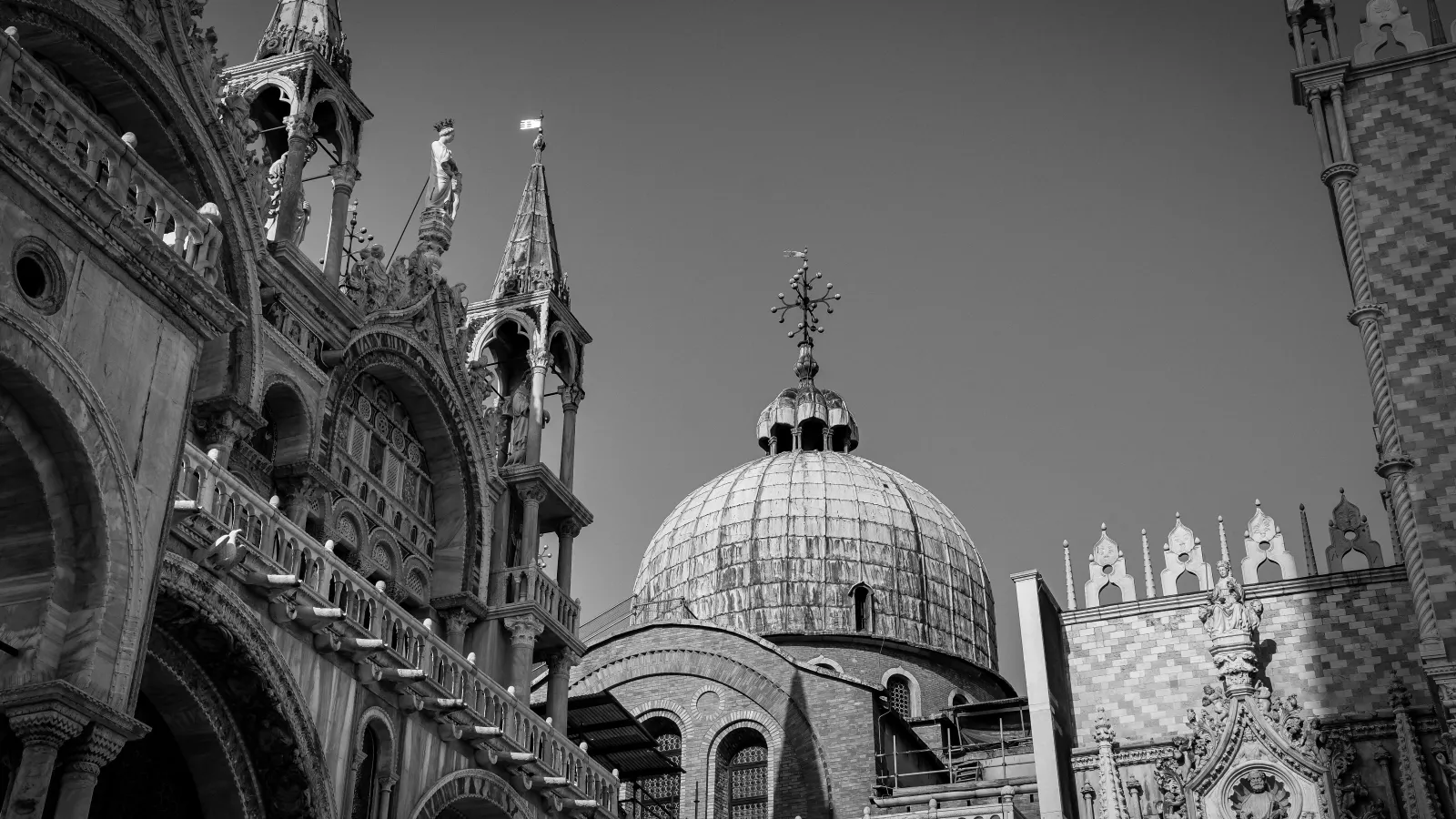 ITALY — 2025